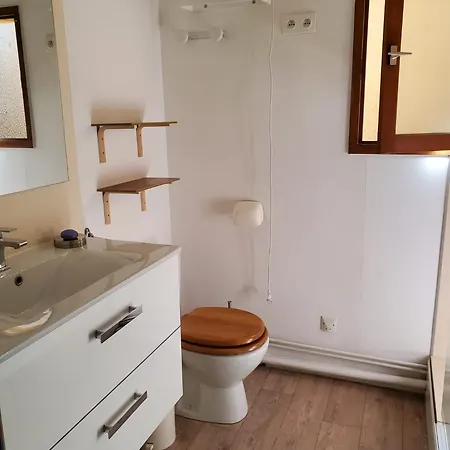 Maison 3 Faces Formigueres, Balcon, Garage,6-7 Couchages *
